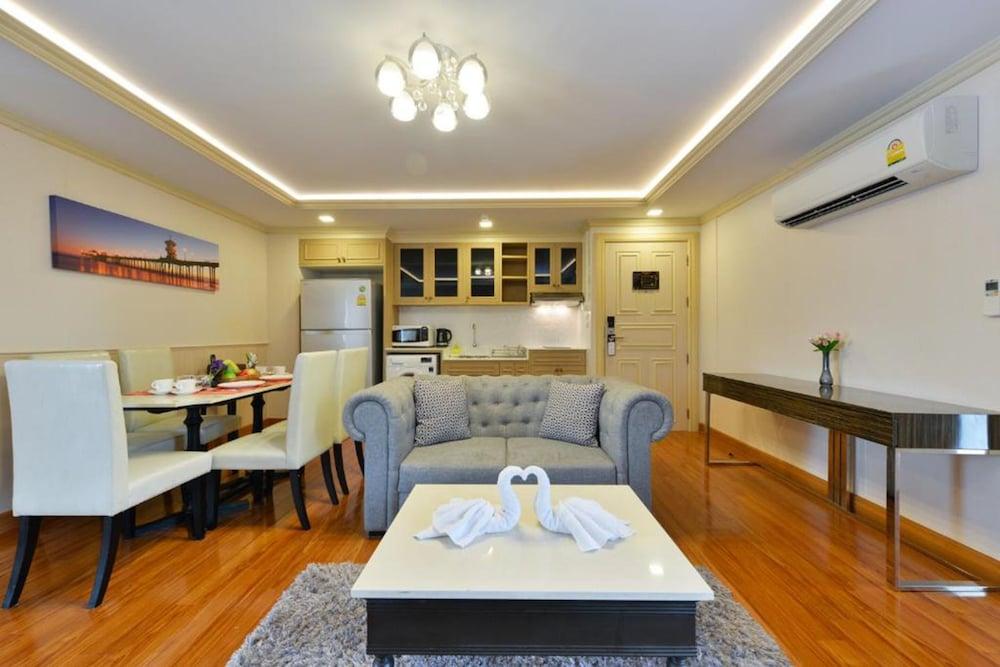 Aspira Hana Executive Apartment Thonglor Bangkok Luaran gambar