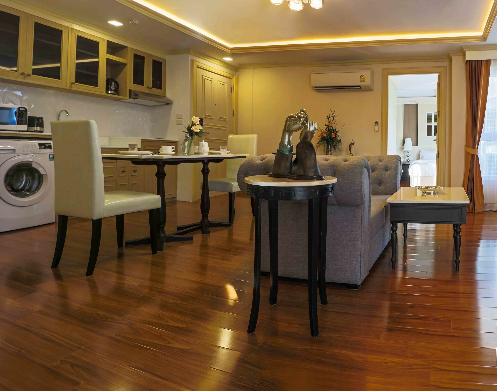 Aspira Hana Executive Apartment Thonglor Bangkok Luaran gambar